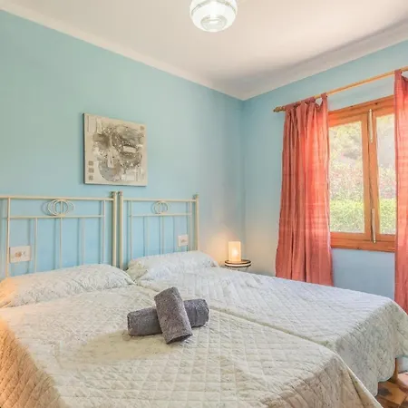 Mit Privatpool Fuer 6 Personen Ca 130 M In Cala Figuera, Balearen Mallorca *