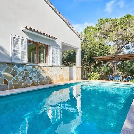 Feriehus Mit Privatpool Fuer 6 Personen Ca 130 M In Cala Figuera, Balearen Mallorca Santanyi