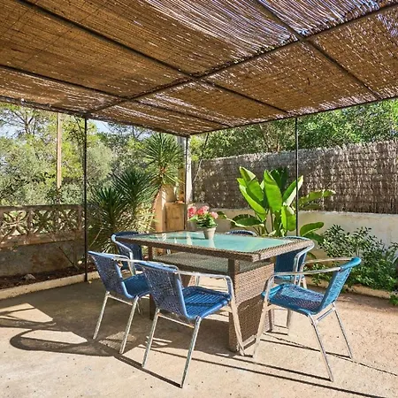 Mit Privatpool Fuer 6 Personen Ca 130 M In Cala Figuera, Balearen Mallorca Santanyi